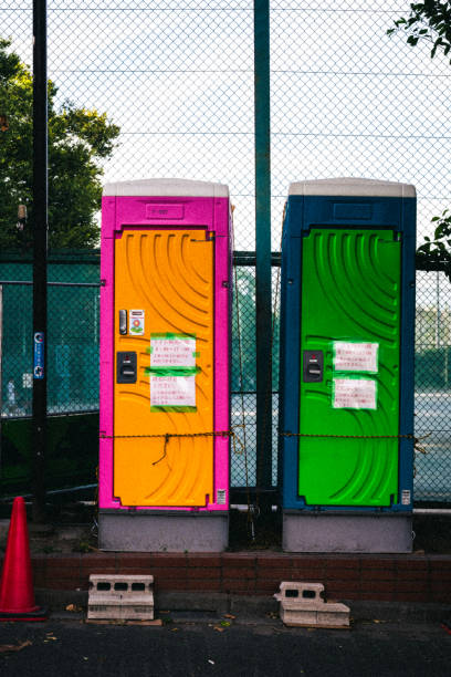 Best Porta potty delivery and setup  in Glendale, MO